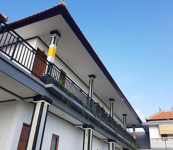 Guest house Bunga Ayu Homestay 3*