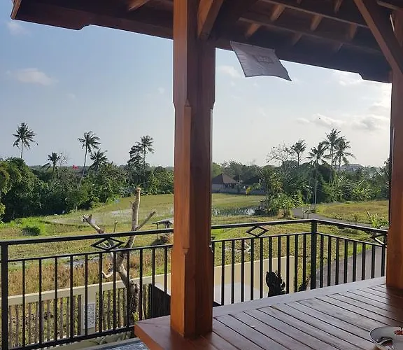 Bunga Ayu Homestay Guest house 3*