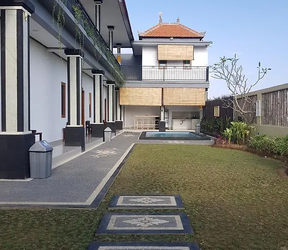 Bunga Ayu Homestay 3* Canggu (Bali)